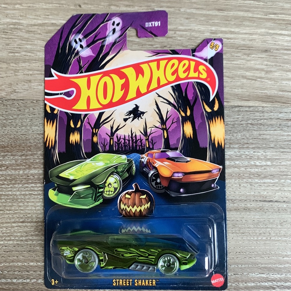 Halloween Street Shaker Hot Wheels Car 2024 5/5 Collectible Hotwheels New